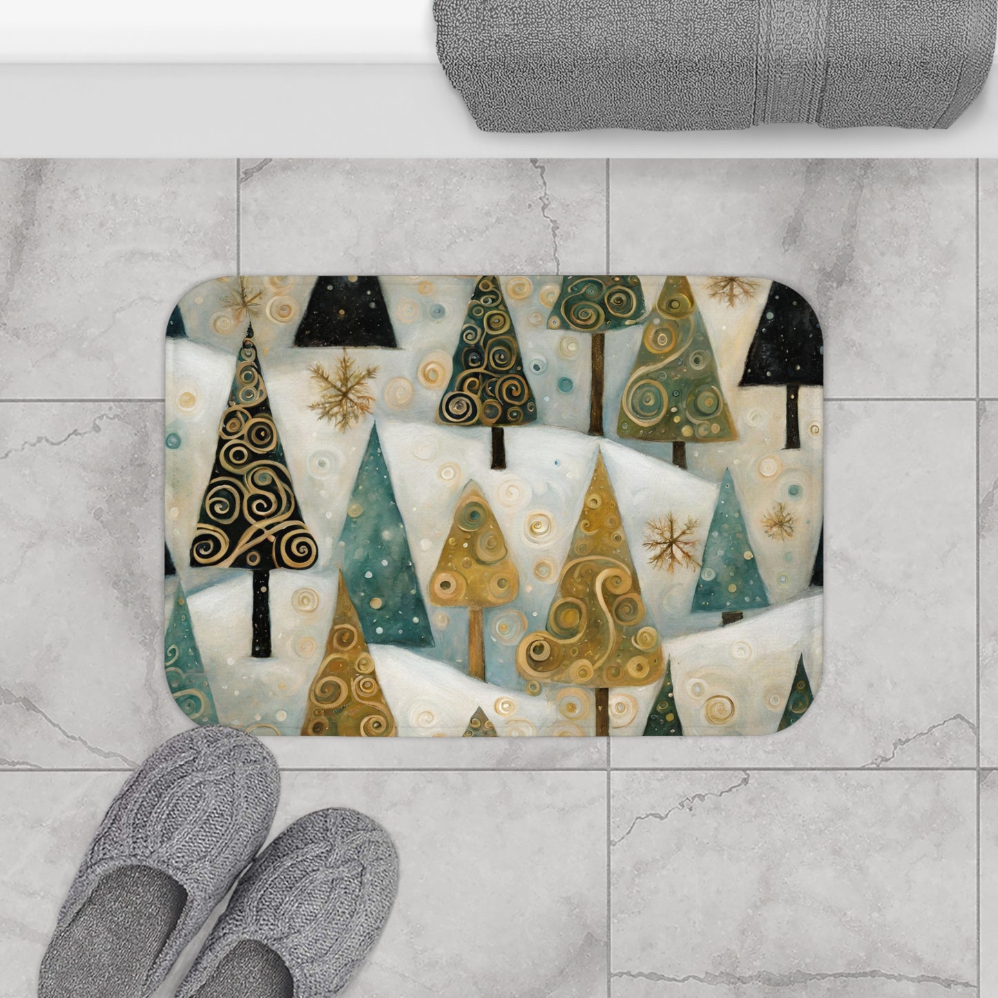 Festive Forest Microfiber Bath Mat