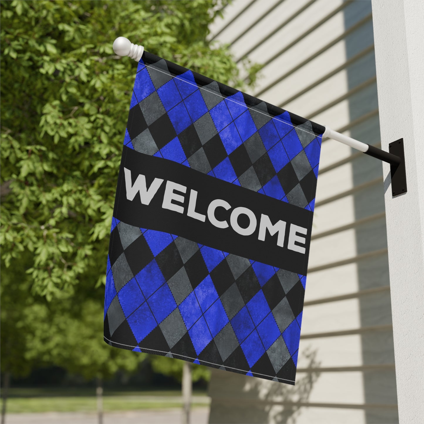 Frankie Welcome 2-Sided Garden & House Flag/Banner