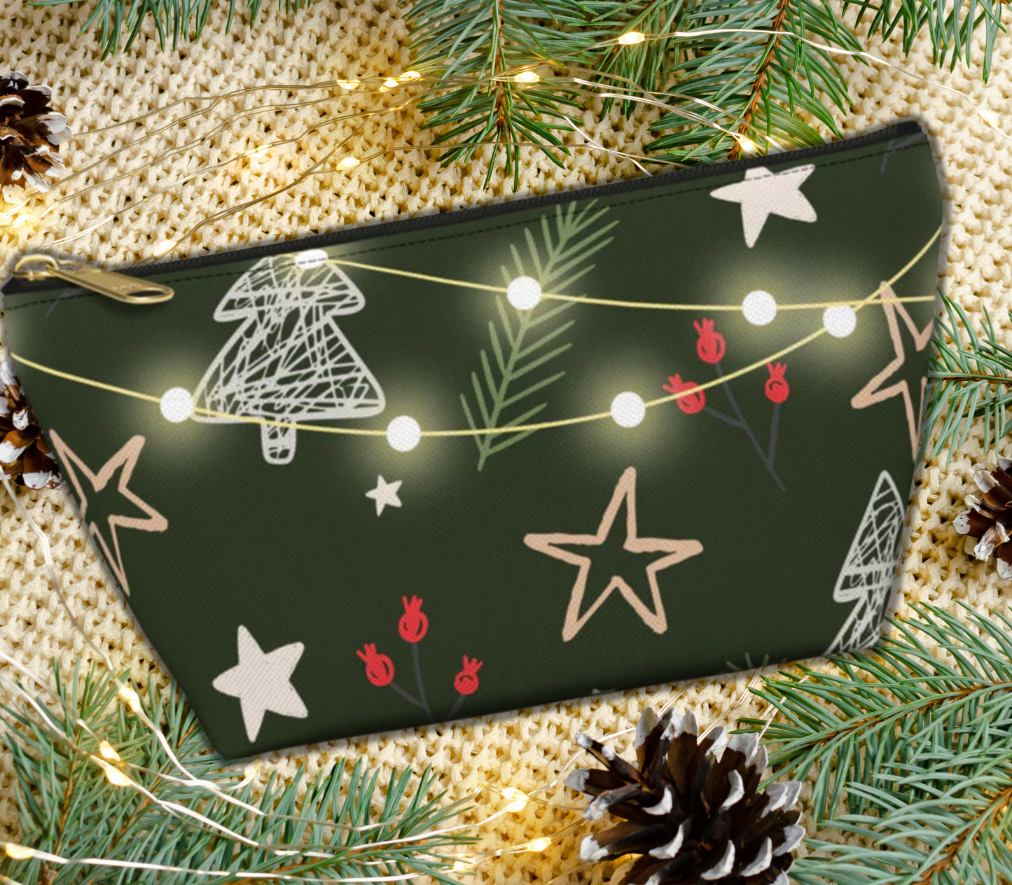 Rustic Christmas Accessory Pouch w T-bottom