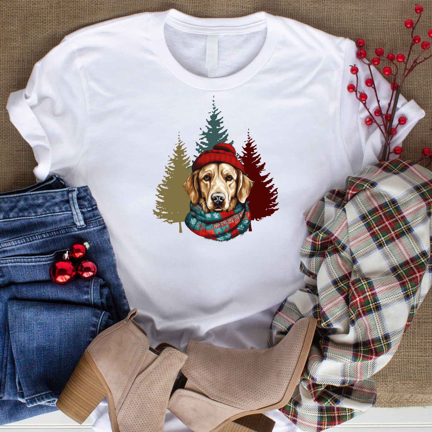 Golden Retriever in Hat & Scarf Unisex Jersey Short Sleeve Tee