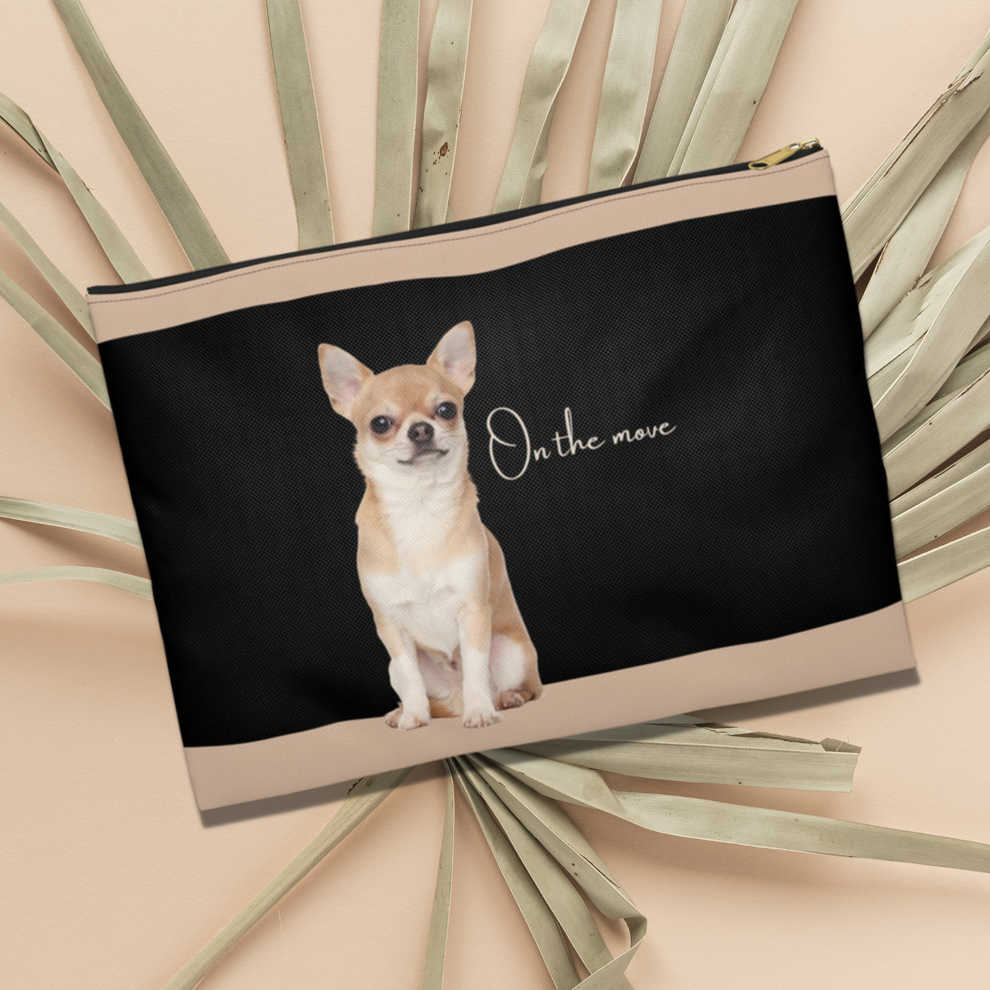 Chihuahua  On the Move Accessory Pouch