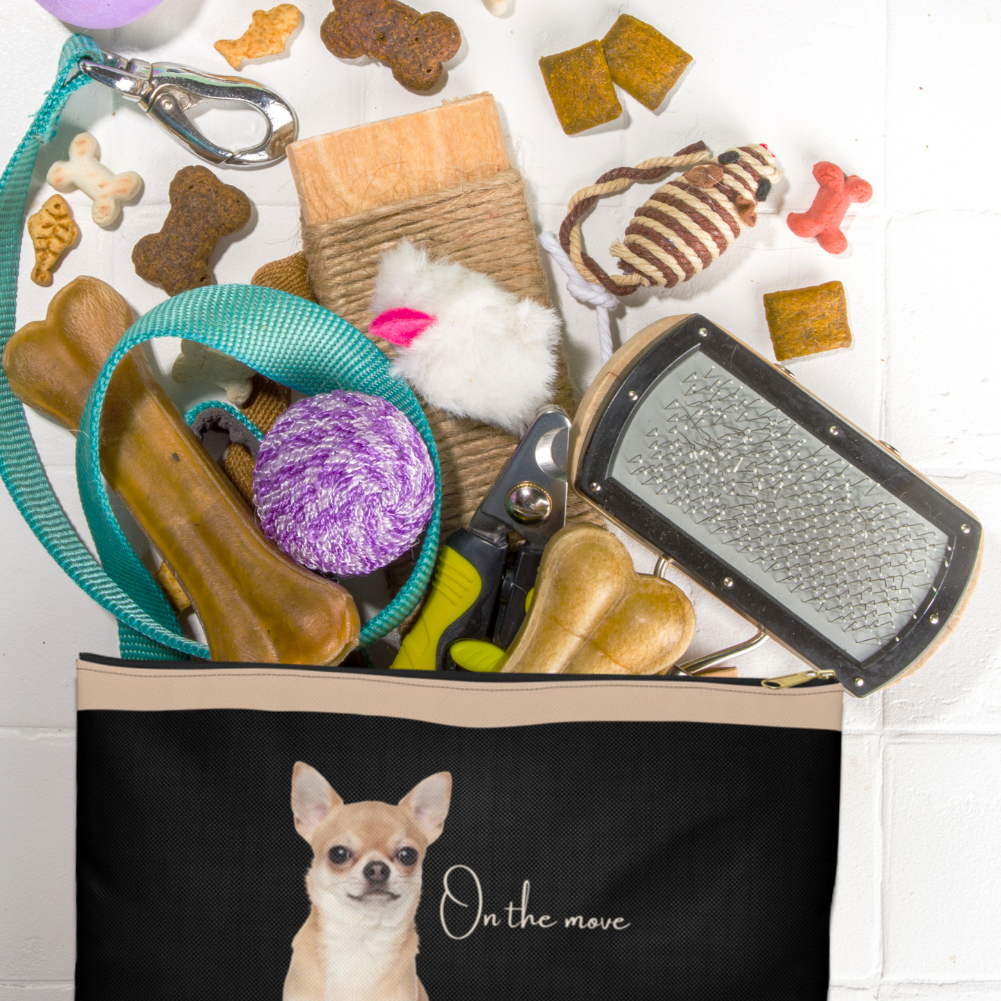 Chihuahua  On the Move Accessory Pouch