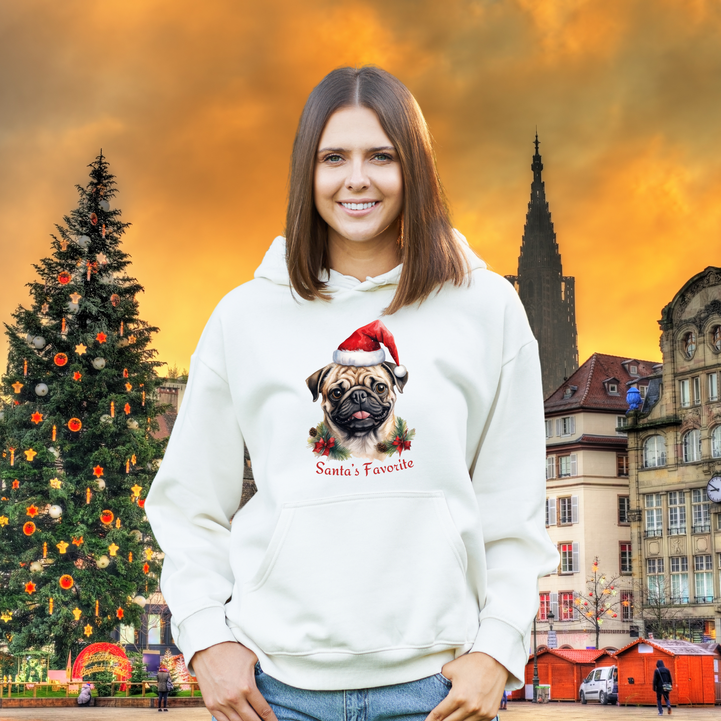 Santa's Favorite Pug in Santa Hat Unisex Heavy Blend™ Hooded Sweatshirt